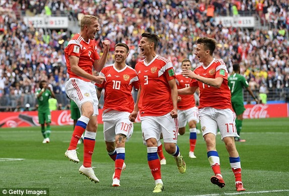 Nga thắng Saudi Arabia '5 sao' ở trận khai mạc World Cup ảnh 22