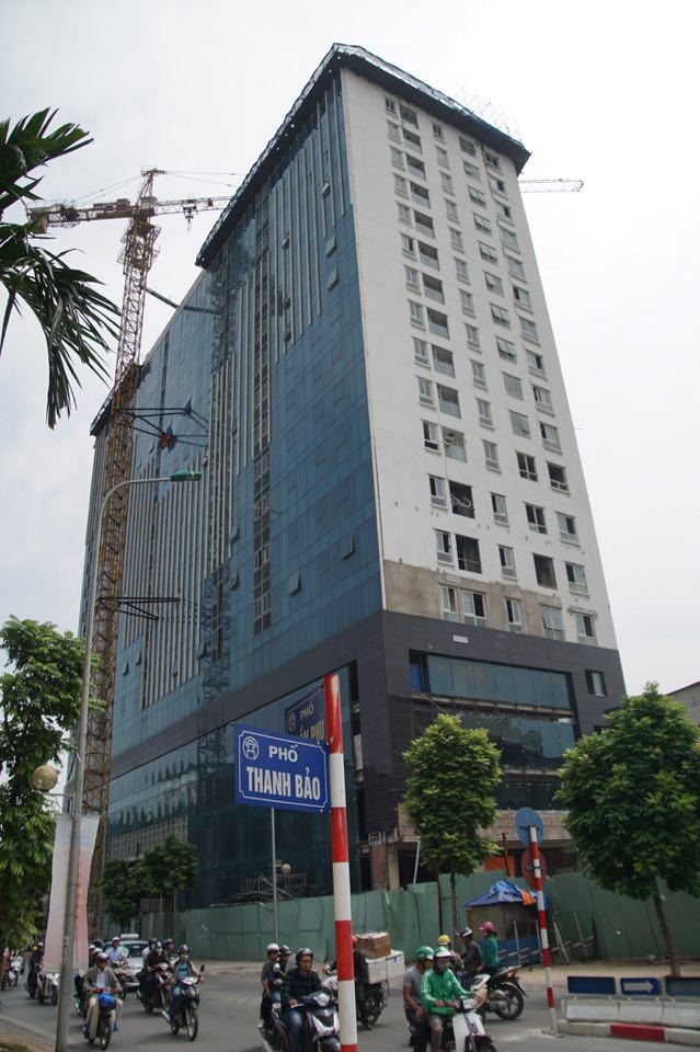 Khách hàng dự án 8B Lê Trực lại kéo đến đòi nhà ảnh 1