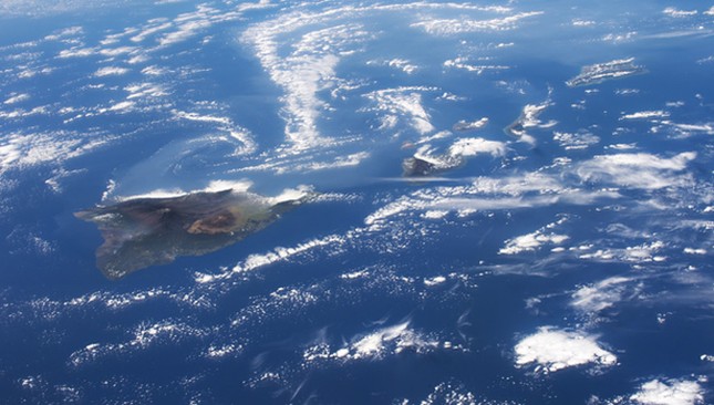 NASA công bố 15 hình ảnh ấn tượng nhất về trái đất năm 2015 ảnh 2