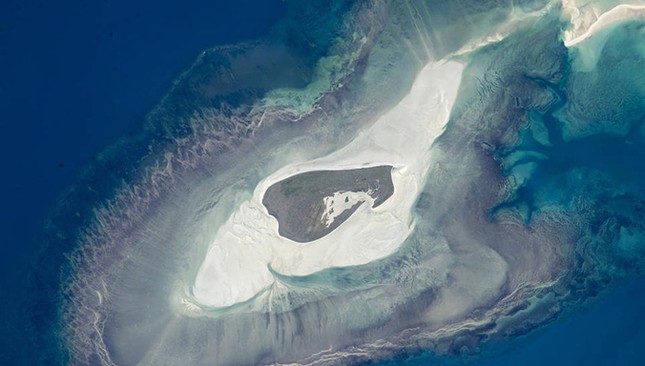 NASA công bố 15 hình ảnh ấn tượng nhất về trái đất năm 2015 ảnh 8