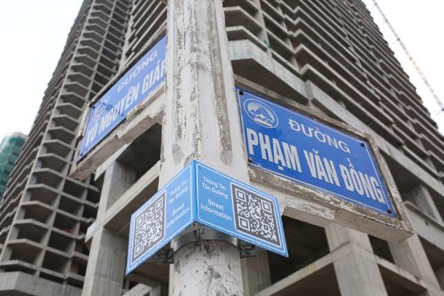 Đà Nẵng lắp đặt mã QR các tuyến đường ven biển ảnh 1