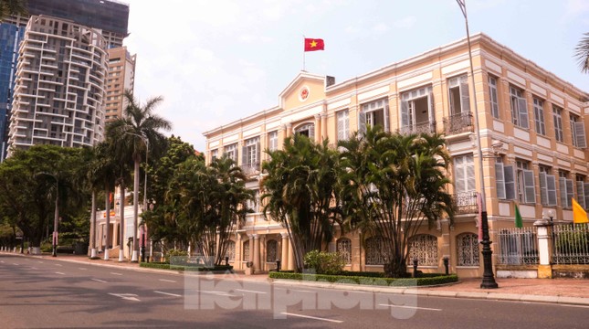 Cảnh 'vắng lặng như tờ' trong ngày Đà Nẵng tròn 45 năm giải phóng thành phố ảnh 1