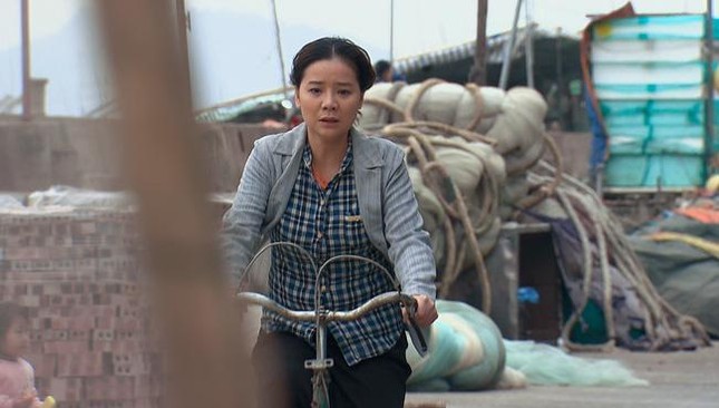 "Thương Ngày Nắng Về" có chi tiết lấy nước mắt khán giả giống hệt "Hương Vị Tình Thân" ảnh 6