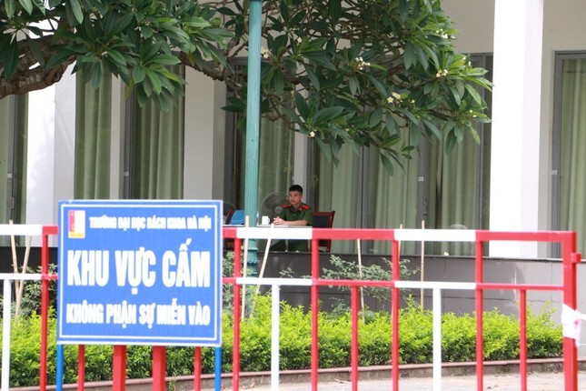 Đây là lý do khiến đề thi THPT Quốc gia lúc nào cũng rõ nét, thơm mực và bảo mật ảnh 1