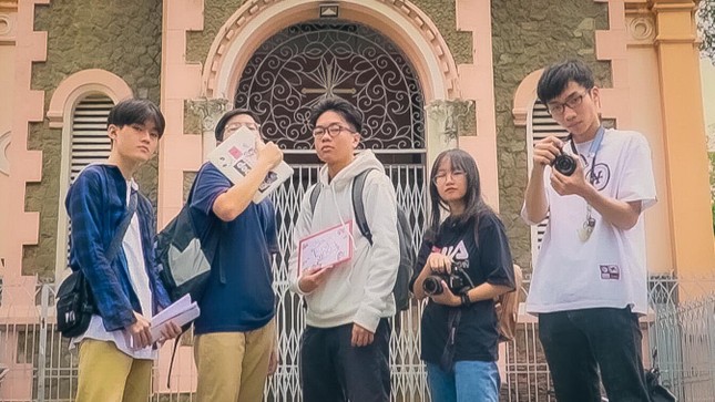 Hành trình “lột xác“: Tay ngang làm phim hóa “anh hùng phòng dựng” vì những điều sau đây ảnh 4