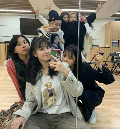 Thử đoán xem Tzuyu (Twice) làm gì trong những ngày bị cách ly ở quê nhà? ảnh 3