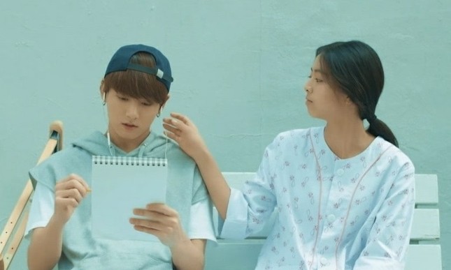 Vì sao Yuna (ITZY) lại bị cắt hết lời thoại trong phim ngắn của BTS? ảnh 2