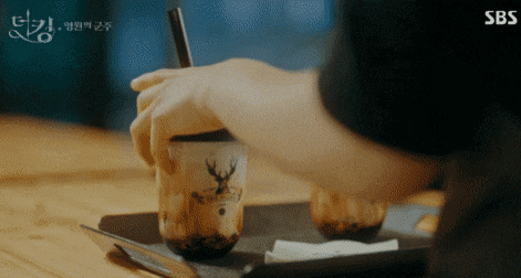 Rating giảm không phanh, “Quân Vương Bất Diệt” còn nhận thêm một danh hiệu đầy ê chề ảnh 3