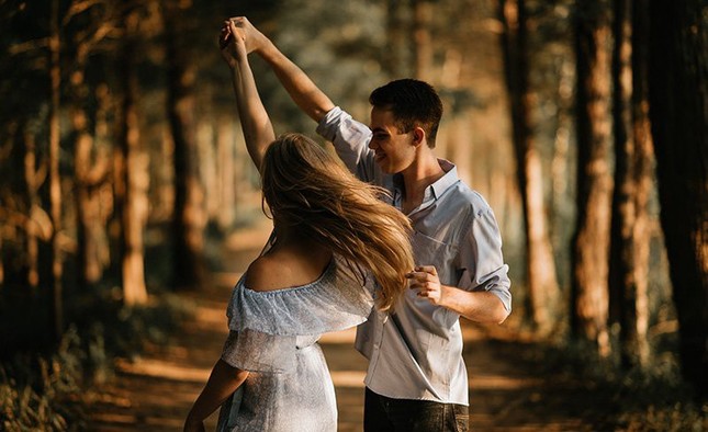 “Vì yêu cứ đâm đầu” chính là ca khúc dành riêng cho những cung Hoàng đạo này ảnh 2