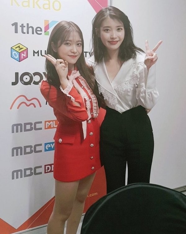 Yeri có oan ức khi bị cho là “chuyên gia sao chép”: Từ Taeyeon, IU và giờ là Jennie? ảnh 4