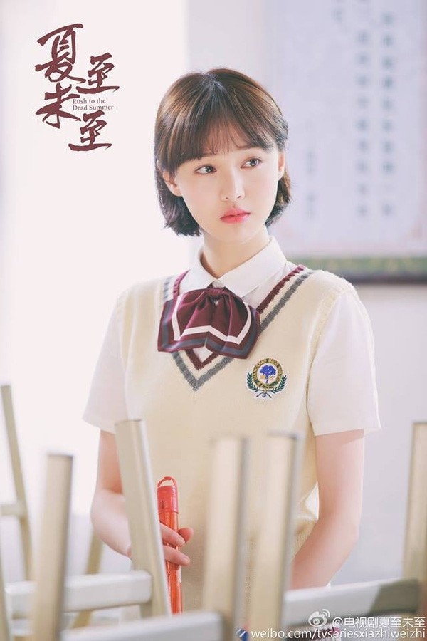 Ai có thể ngờ cô gái với khuôn miệng méo lệch này là “nữ thần thanh xuân” Trịnh Sảng ảnh 1