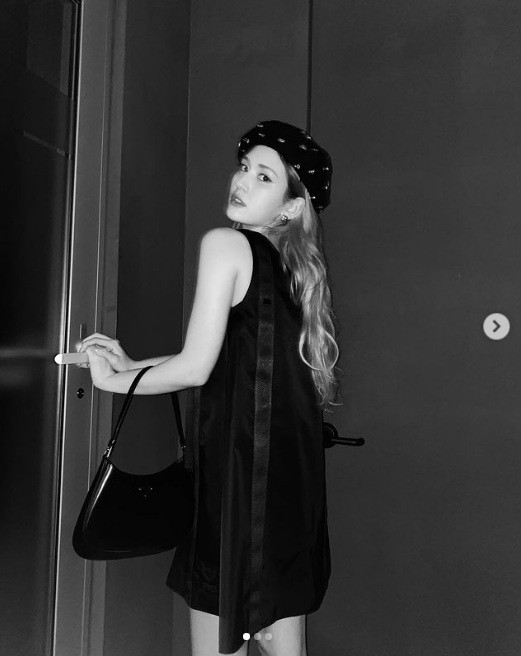 Phải chăng mối hợp tác giữa Irene và Prada đã “toang” nếu nhìn vào hiện tượng lạ này? ảnh 3