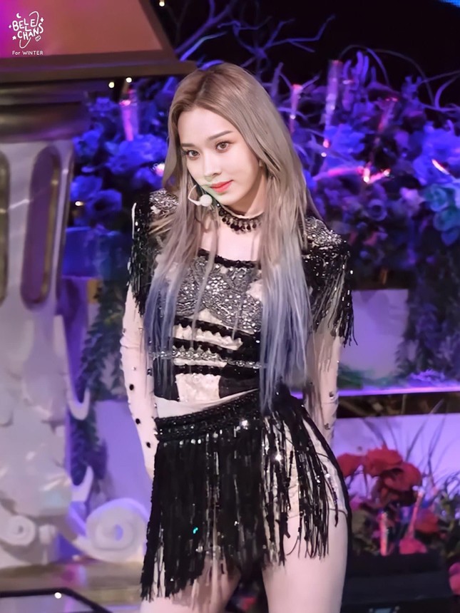 Muốn biết tại sao các idol ám ảnh việc giảm cân, mời xem ngay ảnh cũ của Winter (aespa) ảnh 1