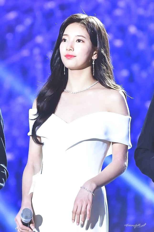 Đâu chỉ kiểu dáng lông mày, đường chân tóc cũng giúp idol thăng hạng nhan sắc ảnh 7