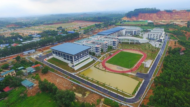 Thiết kế “chất nhất Vịnh Bắc Bộ”, 4 trường THPT chuyên khiến teen ngắm ảnh cũng phải GATO ảnh 19
