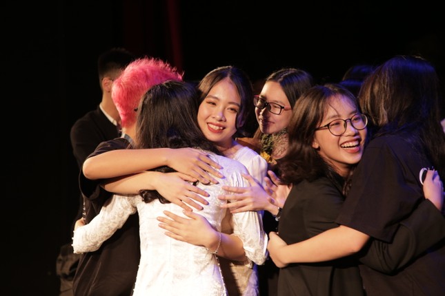 CLB Life's So Drama: Nơi đam mê kịch nghệ của teen Amsers được chắp cánh ảnh 4