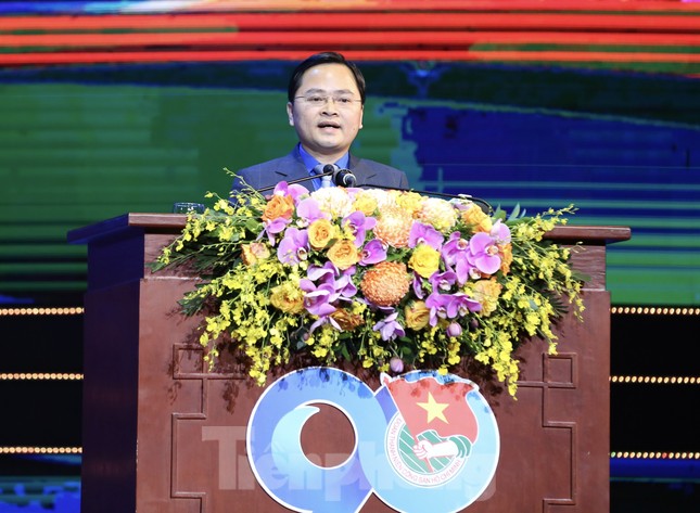 Viết tiếp truyền thống, đưa đất nước sánh vai các cường quốc năm châu ảnh 1