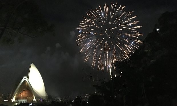 Thế giới tưng bừng chào đón năm 2017 ảnh 9