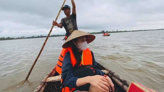 Thủy Tiên kêu gọi được hơn 30 tỷ đồng, Trấn Thành tiếp bước gây quỹ cứu trợ miền Trung ảnh 1