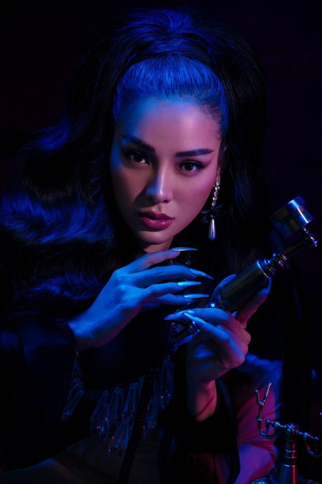 Phương Trinh Jolie: “Công việc của ca sĩ là hát tốt, hát thật để tôn trọng khán giả“ ảnh 1