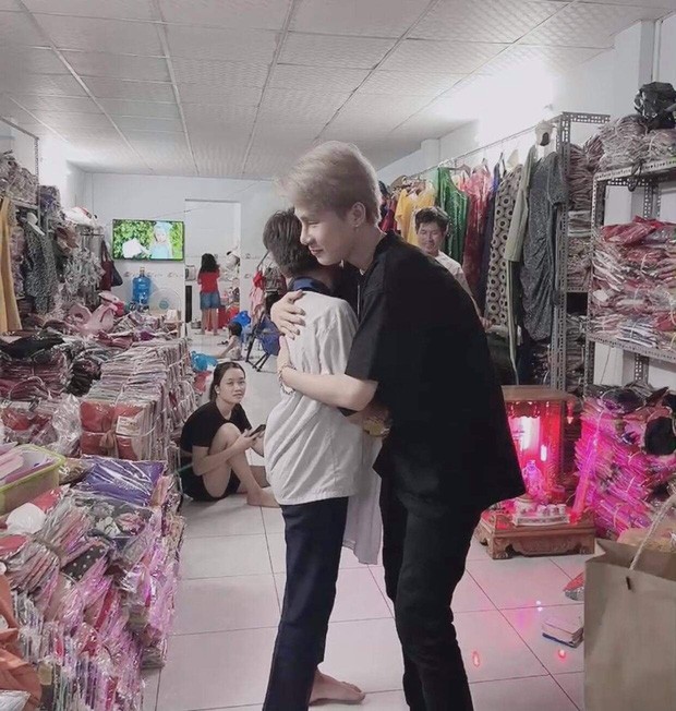 Những lần Jack chứng minh “mãi mãi một tình yêu” dành cho đại gia đình FC Đom Đóm ảnh 6