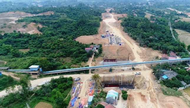 Không được thu phí, nhà đầu tư BOT 'xin' rời công trường ảnh 1