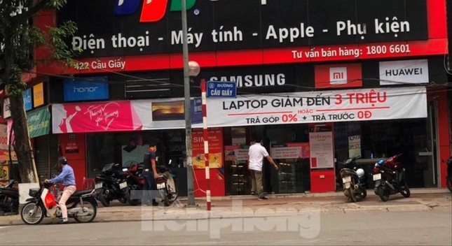 Hạn chế đi lại trong dịch COVID-19, nhu cầu máy tính vẫn tăng mạnh ảnh 2