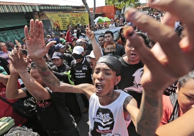 Indonesia sắp đóng cửa 'khu đèn đỏ' lớn nhất Đông Nam Á ảnh 1