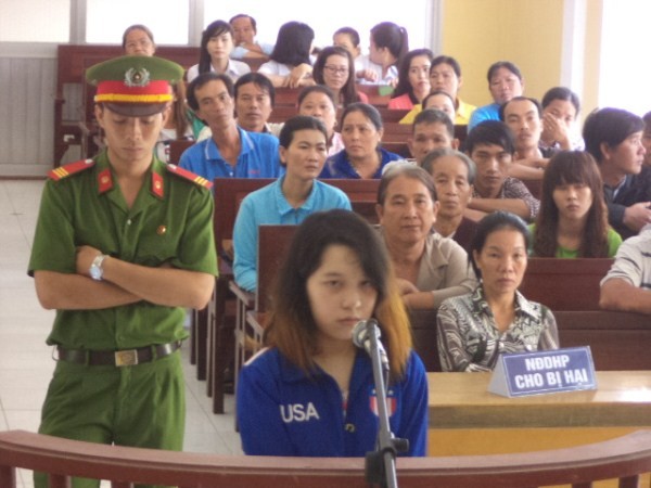 Giết xe ôm, 'sát thủ' đồng tính lĩnh án 12 năm tù ảnh 6