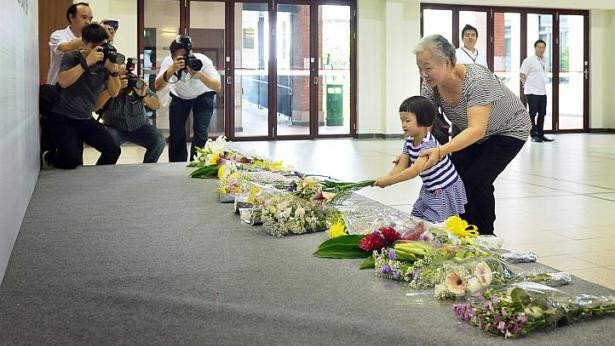 Người Singapore khóc thương ông Lý Quang Diệu ảnh 4
