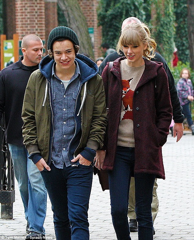 Những mối tình chóng vánh của 'công chúa nhạc đồng quê' Taylor Swift ảnh 5