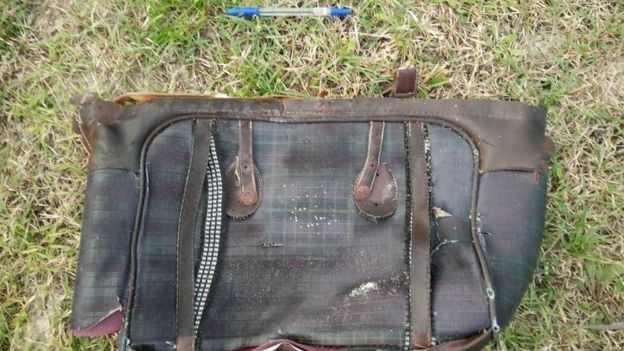 Công bố vật dụng cá nhân nghi của hành khách MH370 ảnh 1
