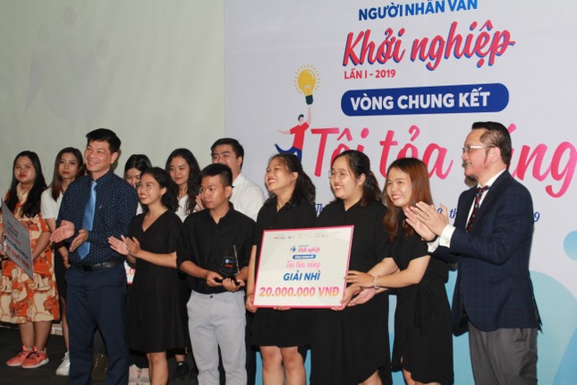 Sản vật quê hương giúp chàng trai đoạt giải nhất ‘Người Nhân văn khởi nghiệp’ ảnh 7