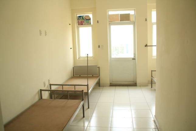Tình nguyện viên ở Ký túc xá làm nơi cách ly ảnh 18