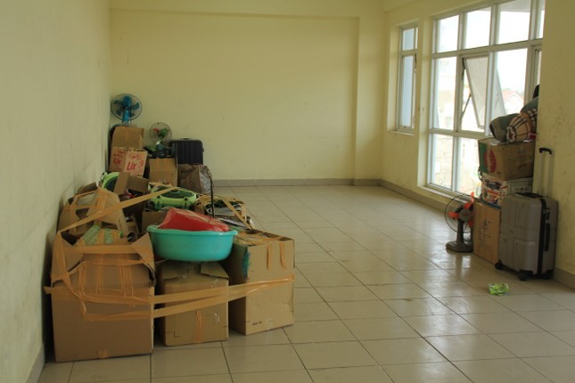 Tình nguyện viên ở Ký túc xá làm nơi cách ly ảnh 15