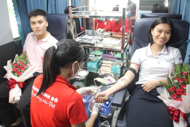 Sôi nổi ngày hội ‘Giọt hồng thành phố mang tên Bác’ ảnh 10
