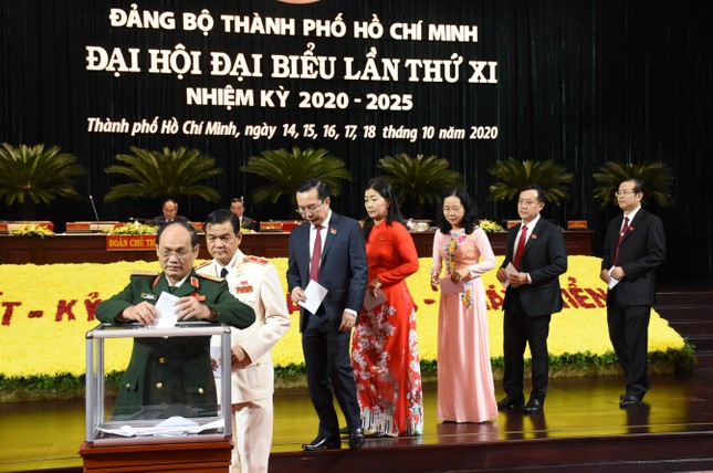 Tân Bí thư Thành ủy Nguyễn Văn Nên nói gì khi ra mắt Đảng bộ TPHCM? ảnh 5