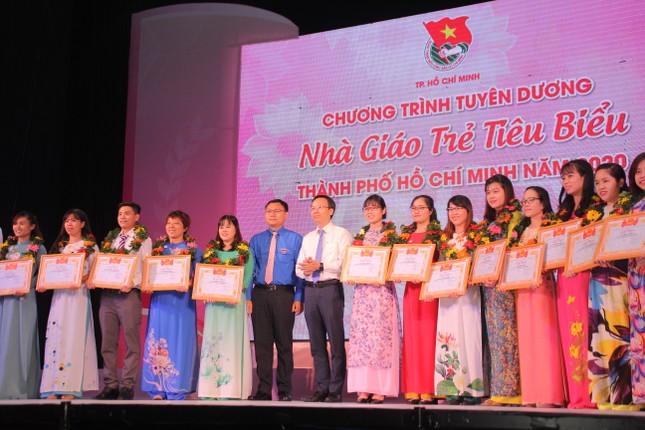 TPHCM tuyên dương 161 nhà giáo trẻ tiêu biểu ảnh 5