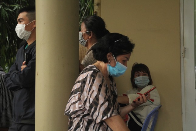 Đến tiễn biệt Chí Tài, người dân nhớ mãi về hình ảnh người nghệ sỹ hiền hậu, thân tình ảnh 2