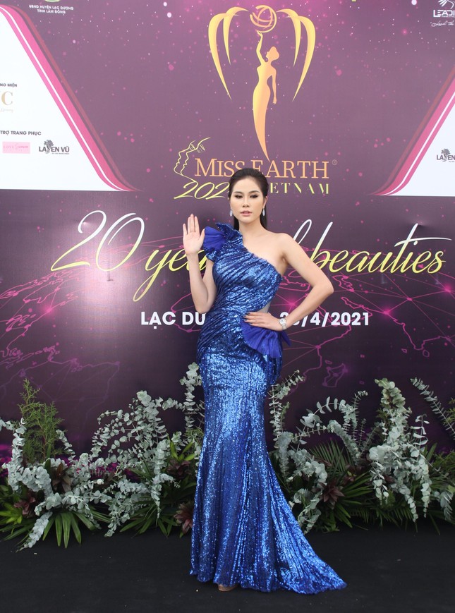 Hoa hậu Hà Kiều Anh cùng dàn người đẹp khoe sắc dự khởi động Miss Earth Vietnam 2021 ảnh 15