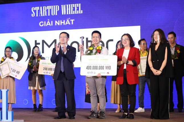 Dự án cải thiện hơi thở cho cộng đồng đoạt ngôi quán quân Startup Wheel 2021 ảnh 1