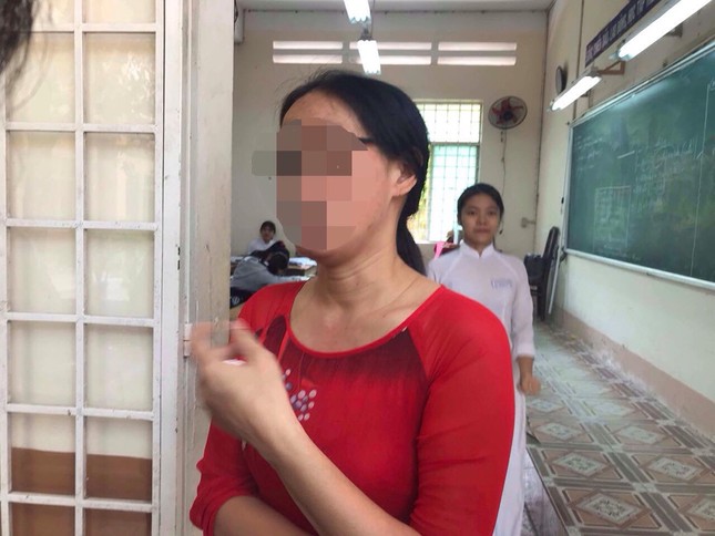 Cô giáo 'không nói' suốt 3 tháng: Tôi đã đạp đổ danh hiệu nhà trường ảnh 1