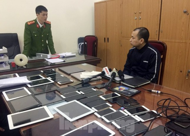 Chân dung học sinh giỏi quốc gia giúp ông trùm lập đường dây đánh bạc nghìn tỷ ảnh 1