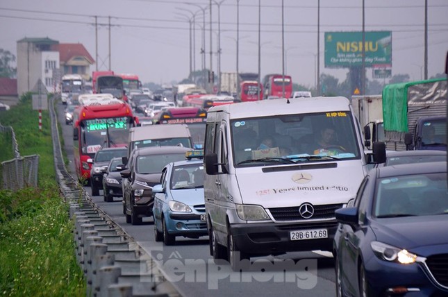 CSGT tổng kiểm soát vi phạm toàn quốc sau giãn cách xã hội ảnh 1