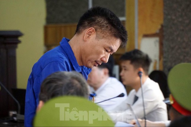 Xét xử gian lận thi ở Sơn La: Cựu Giám đốc sở giáo dục nhờ cấp dưới giúp cho 8 thí sinh ảnh 2