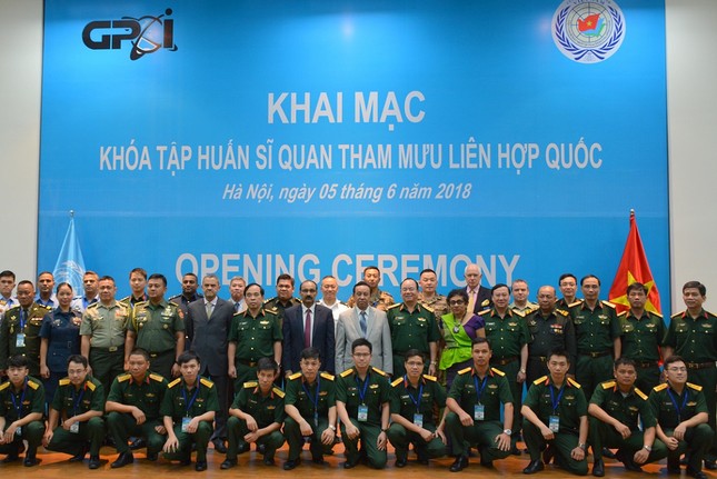 Tập huấn sĩ quan Tham mưu Liên hợp quốc tại Việt Nam ảnh 2