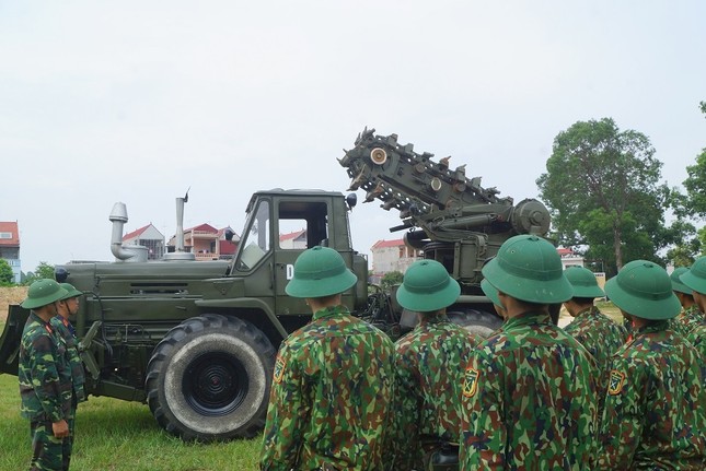 Mục kích lính công binh huấn luyện chống khủng bố ảnh 15