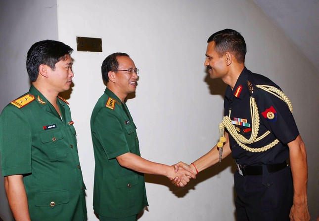 Giao lưu sĩ quan trẻ Việt Nam - Ấn Độ ảnh 3