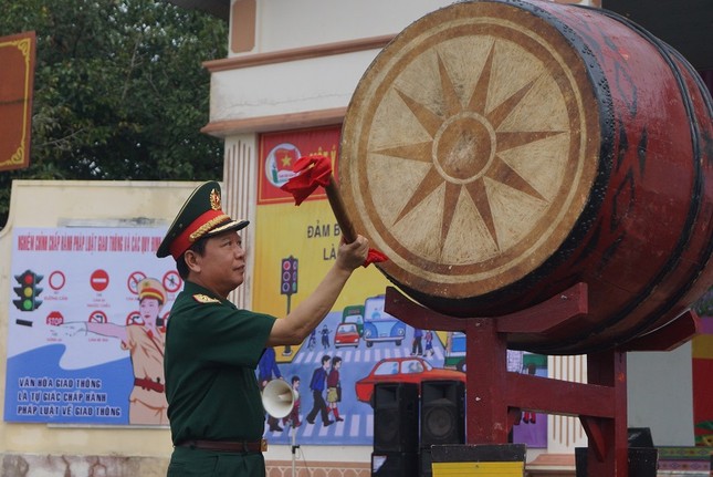 Phát động Ngày hội 'Thanh niên với Văn hoá giao thông' ảnh 2