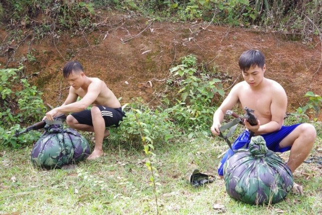 Cận cảnh trung đoàn bộ binh diễn tập vòng tổng hợp ảnh 9